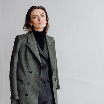 what to wear with a blazer female