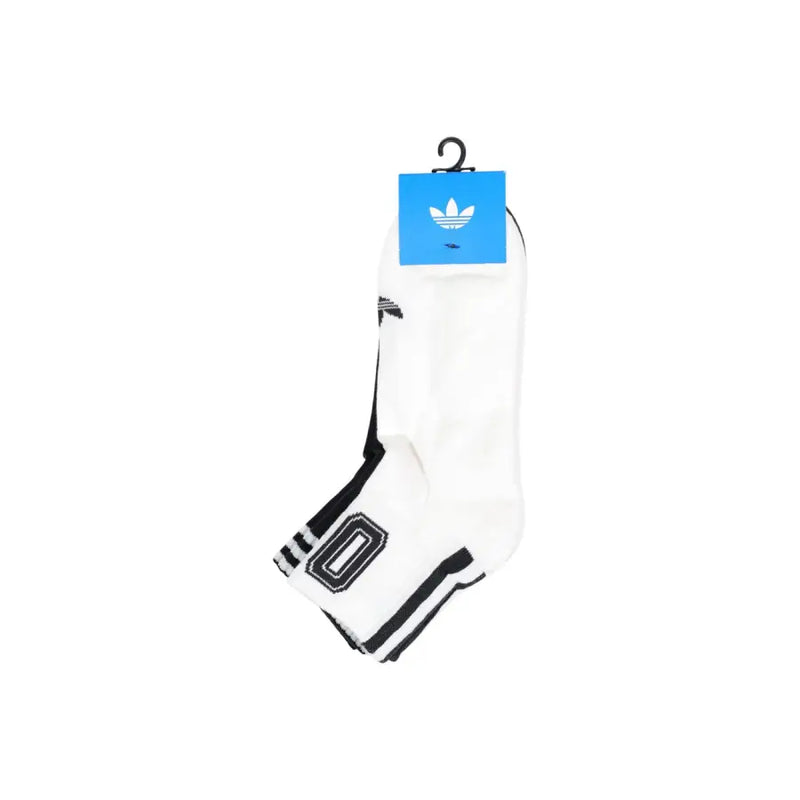 Weiße adidas Originals Herren-Knöchelsocken mit schwarzen Streifen und markantem O-Logo mit klassischem Drei-Streifen-Detail