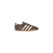 Adidas Originals women suede sneakers in brown with three white stripes and a tan rubber sole