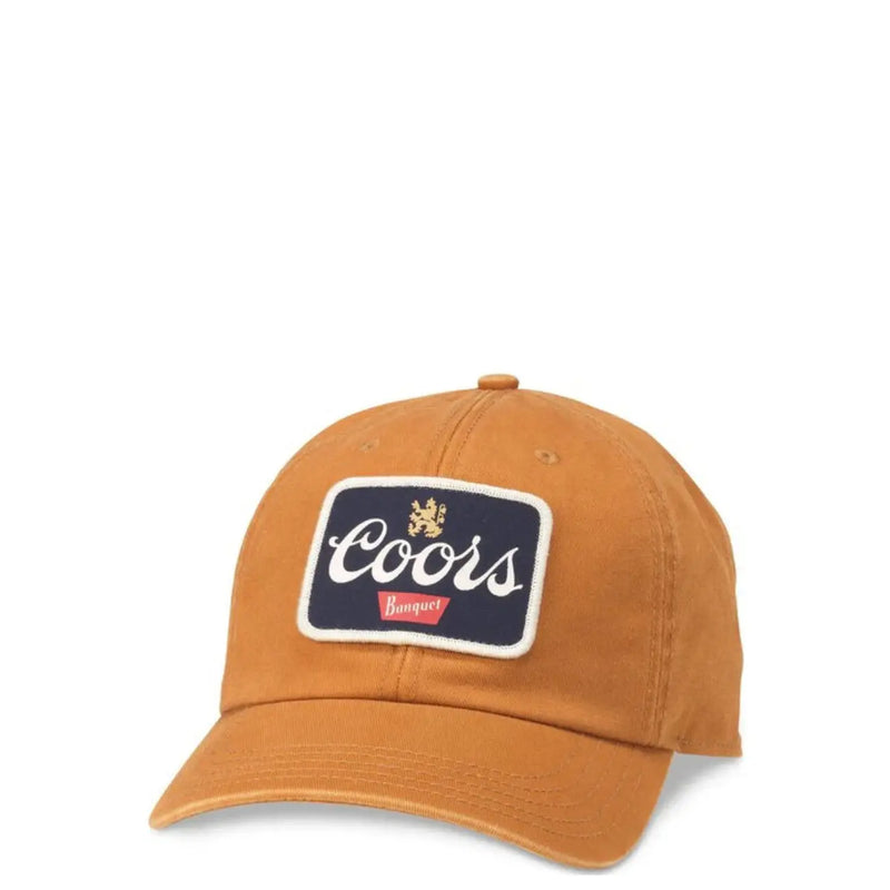 Hellbraune Coors-Bankett-Baseballkappe mit marineblau-weißem, gesticktem Aufnäher aus brauner Baumwolle von American Needle