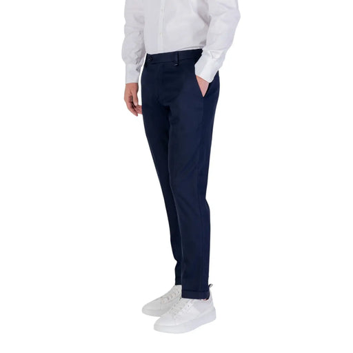 Antony morato Herrenhose in Blau aus marineblauem Viskose-Mix mit tailliertem Schnitt und dezenten Bügelfalten für einen modernen Stil