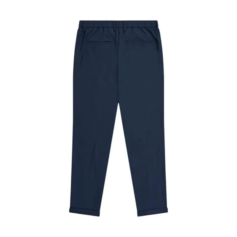 Marineblau Antony Morato Herrenhose mit elastischem Bund und zwei Gesäßtaschen in einem klaren, taillierten Schnitt (Rückansicht)