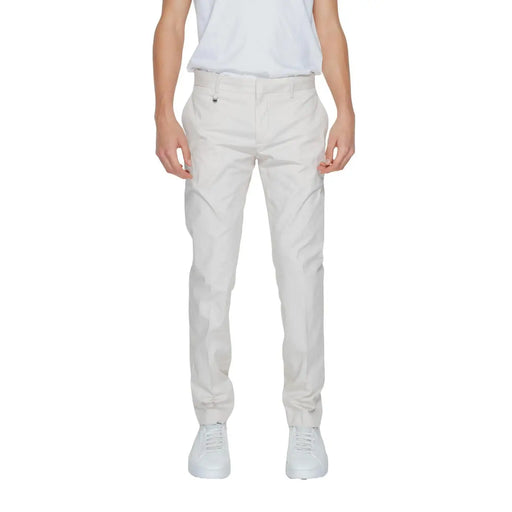 Antony Morato men trousers cream-colored slim-fit chino pants with subtle texture and logo on waistband