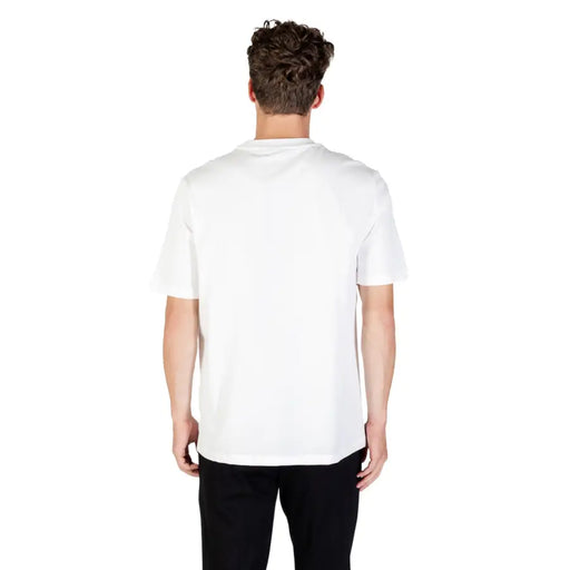 Men’s plain white crew-neck cotton T-shirt from Antony Morato displayed in the image