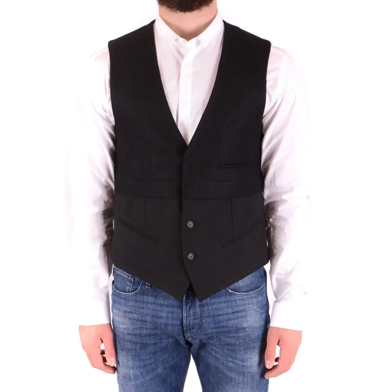 Antony Morato Schwarze, taillierte Herrenweste aus Wollmischgewebe mit V-Ausschnitt, drei Knöpfen und Pattentaschen.