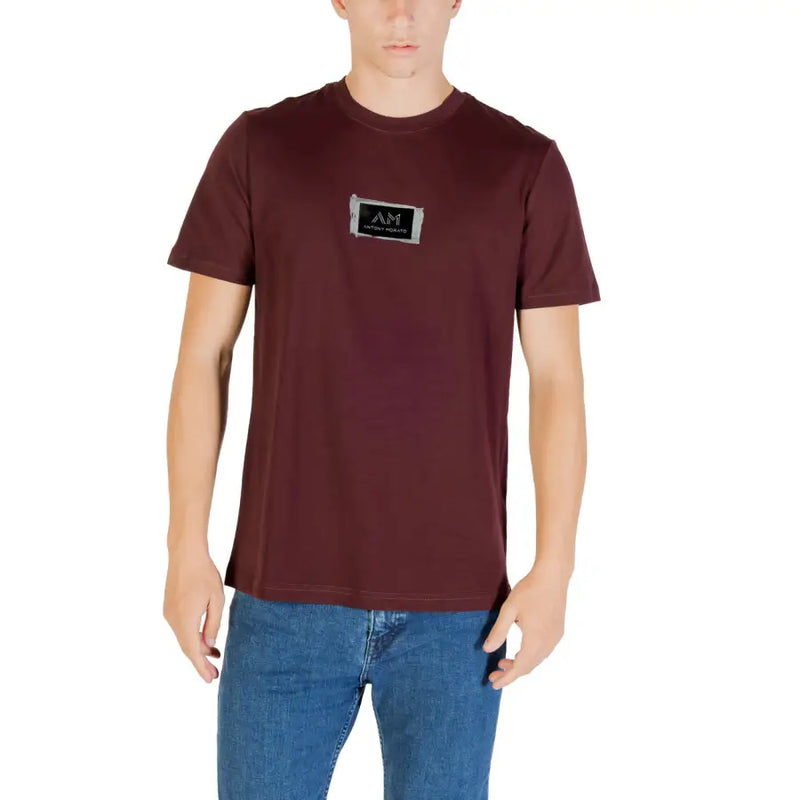 Men’s burgundy short-sleeve crew neck T-shirt with rectangular patch from Antony Morato