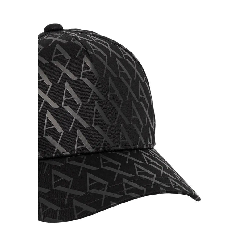 Armani Exchange Schwarze Baumwollkappe für Herren mit grauem Axt-Logo-Muster, Vorderansicht