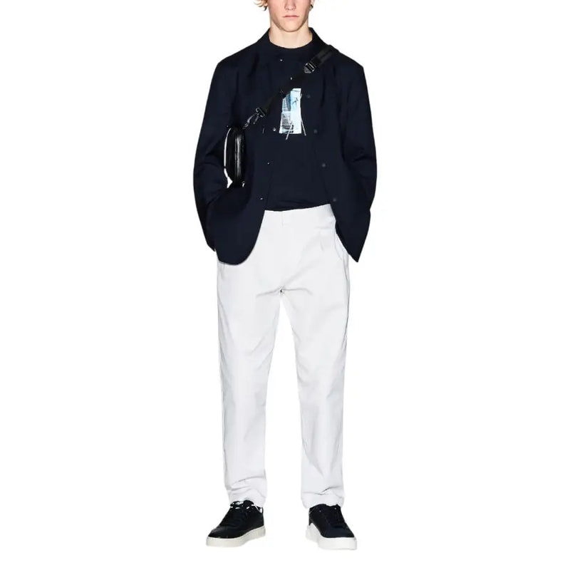Armani Exchange Schwarze Herren-Umhängetasche mit elegantem, minimalistischem Design, aus Polyester, dezentes Branding auf der Vorderseite