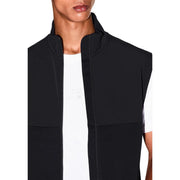 Armani Exchange Schwarze, ärmellose Herren-Baumwollweste mit Reißverschluss, hohem Kragen und strukturierten Einsätzen, aus Baumwolle.