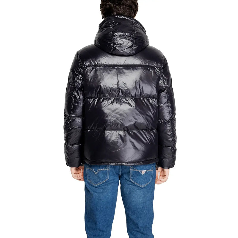 Armani Exchange Schwarze, lange Herrenjacke mit Kapuze, glänzendem, gestepptem Polyamid-Außenmaterial und angenähter Kapuze