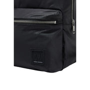 Armani Exchange Schwarzer Herrenrucksack mit strukturiertem Nylon-Außenmaterial und silberfarbenen Reißverschlüssen, Größe 31 x 45 x 19 cm