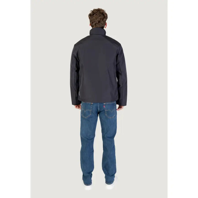 Armani exchange Schwarze, wasserdichte Herren-Polyesterjacke mit hohem Kragen und dezenten Nahtdetails