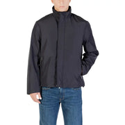 Schwarze Nylonjacke mit hohem Kragen und Reißverschlusstaschen, die dazu passen armani exchange Herren blauer Reißverschlussblazer aus Polyester mit Rollkragen
