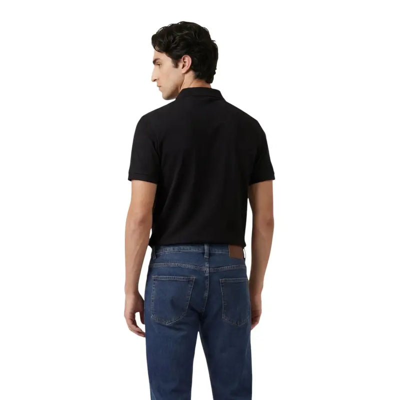 Schwarzes, kurzärmeliges Poloshirt mit klassischem Kragen und gerippten Bündchen für Herren von Armani Exchange aus Viskosegewebe