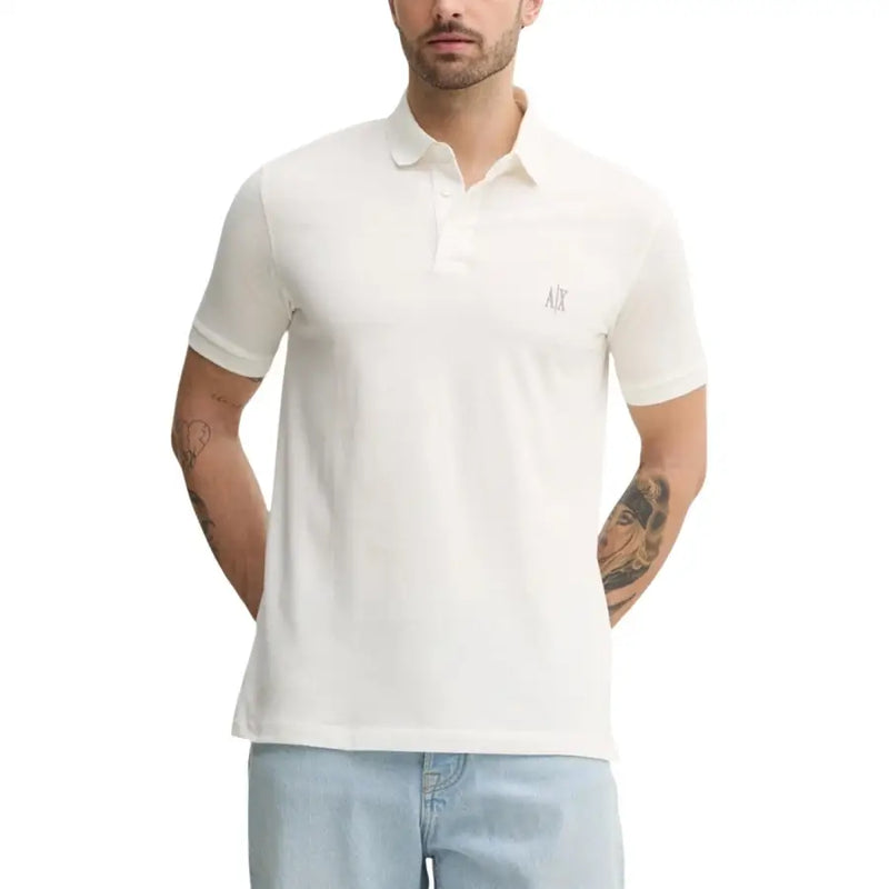 Armani Exchange Braunes Herren-Poloshirt aus Baumwolle mit kurzen Ärmeln und einem strahlend weißen Polokragen mit gesticktem Brustlogo