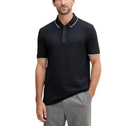 Armani Exchange Schwarzes Herren-Polohemd aus Baumwolle mit kurzen Ärmeln und weißem Besatz an Kragen und Ärmelbündchen.