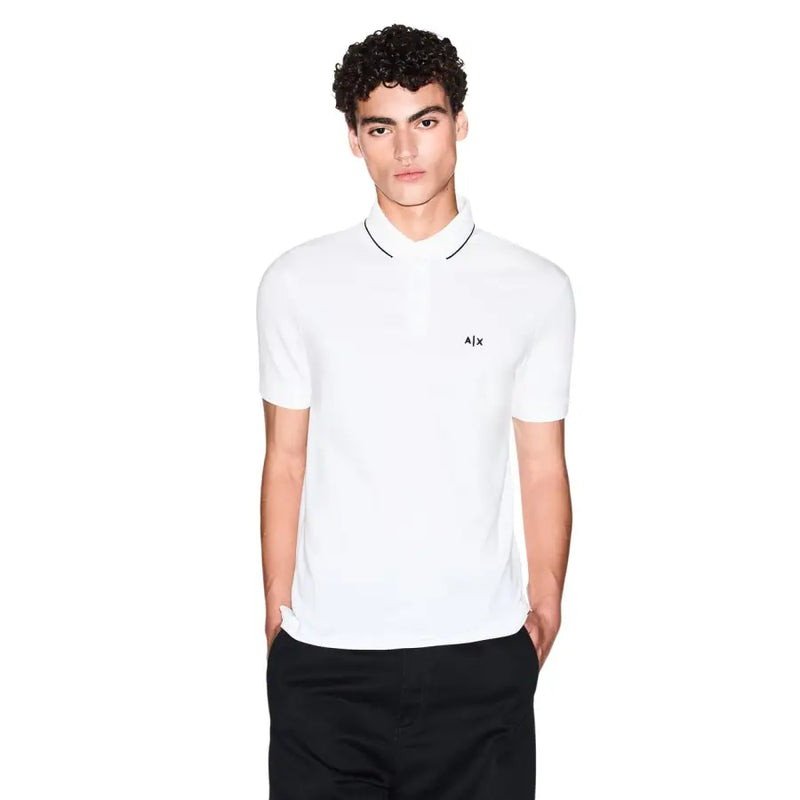 Armani Exchange Herren-Polohemd aus brauner Baumwolle mit kurzen Ärmeln, weißen Details, schwarzem Besatz und gesticktem Logo auf der Brust