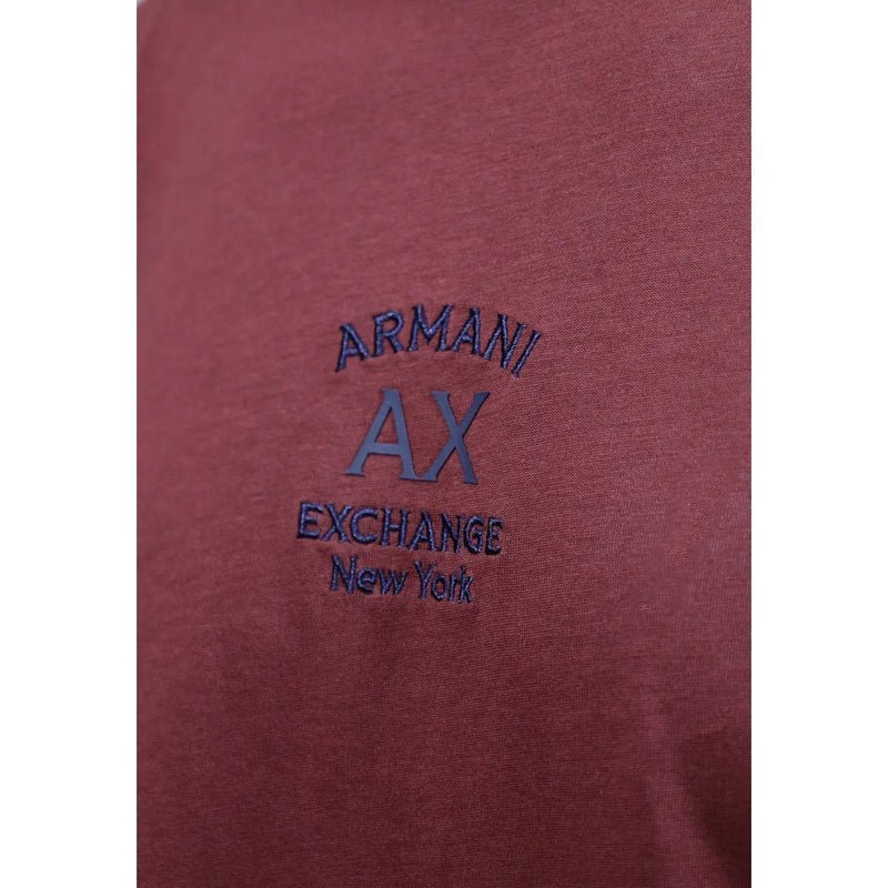 Armani Exchange Rotes Herren-T-Shirt aus Baumwolle mit bordeauxrotem Stoff und dunkelblauem, gesticktem Logo auf der Vorderseite