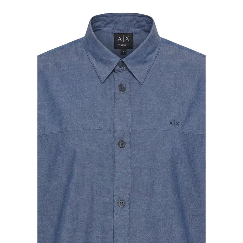 Armani Exchange Herrenhemd, blau meliert, aus Baumwolle, mit Knopfleiste und dezentem Axt-Logo auf Brust und Kragen
