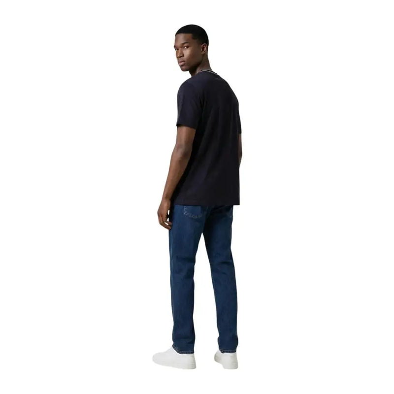 Dunkelblauer Baumwollstoff Armani Exchange Männer t-shirt mit dezent geripptem Halsausschnitt für lässige Kleidung