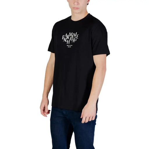 Schwarz Armani Exchange Männer t-shirt aus Baumwolle mit weißem Armani Exchange Logo auf der Brust aufgedruckt