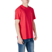 Rotes Kurzarm armani exchange Männer t-shirt mit einem kleinen gestickten Logo auf der linken Brust