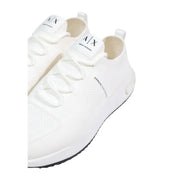 Armani Exchange Weiße, sportliche Herren-Sneaker aus Polyester mit elegantem, atmungsaktivem Mesh-Obermaterial und dezenten schwarzen Markendetails