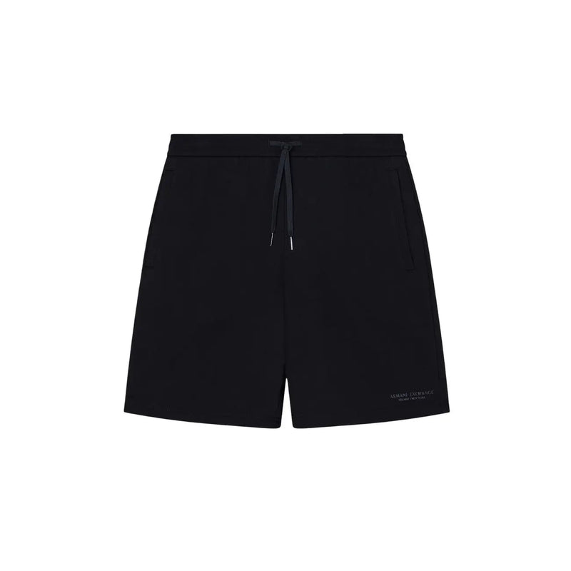 Armani Exchange Schwarze Herrenshorts mit Kordelzug im Bund und dezentem Logo am rechten Bein, Vorderansicht