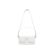 Armani Exchange Weiße Leder-Umhängetasche im minimalistischen Design mit Logo-Plakette