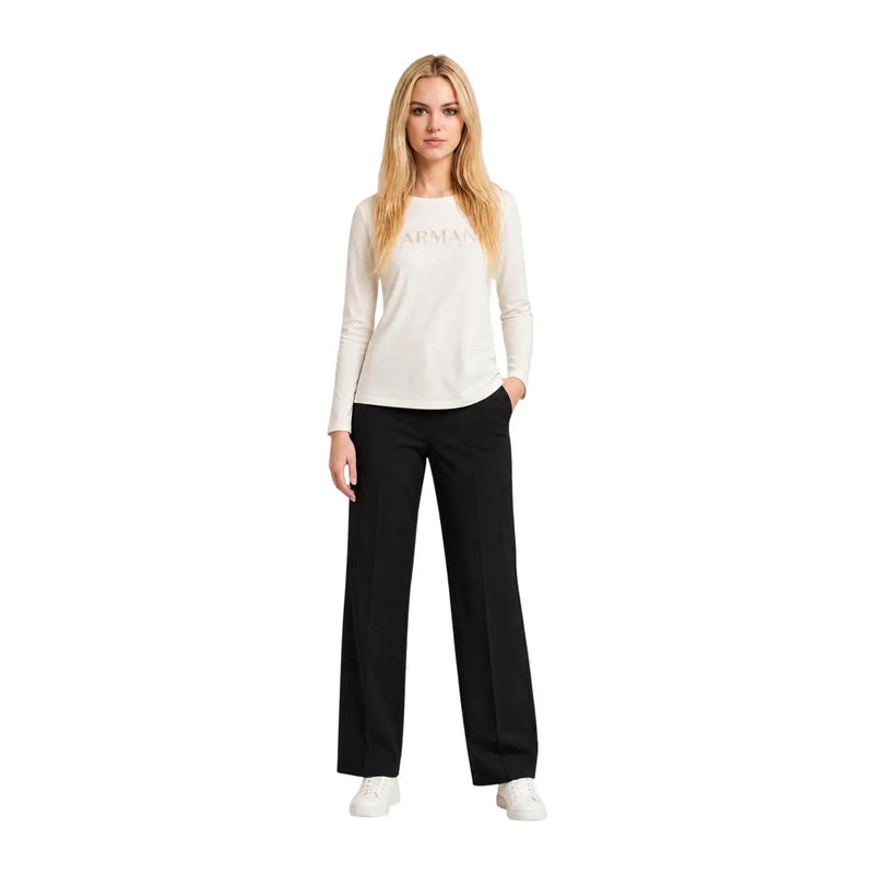 Armani Exchange Beigefarbenes Damen-Langarmshirt aus Baumwolle mit weißem top und ein dezentes goldenes Logo auf der Brust