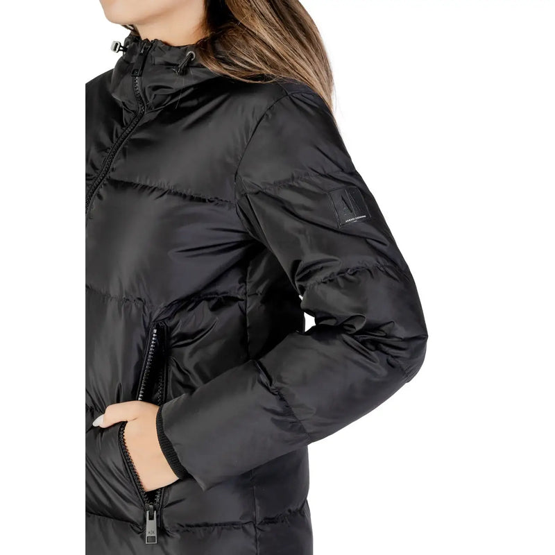 Armani Exchange Schwarze Damen-Steppjacke aus Polyamid mit Kapuze, gestepptem Design und Markenaufnäher am Ärmel