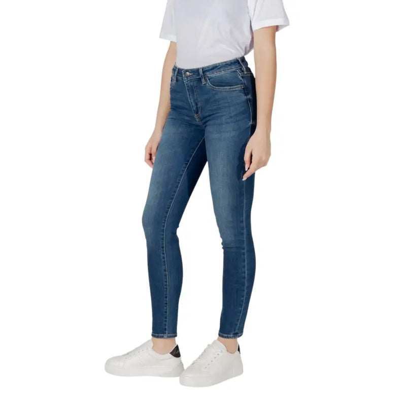 Armani Exchange Damen hellblaue, hochgeschnittene Slim-Fit-Baumwolljeans