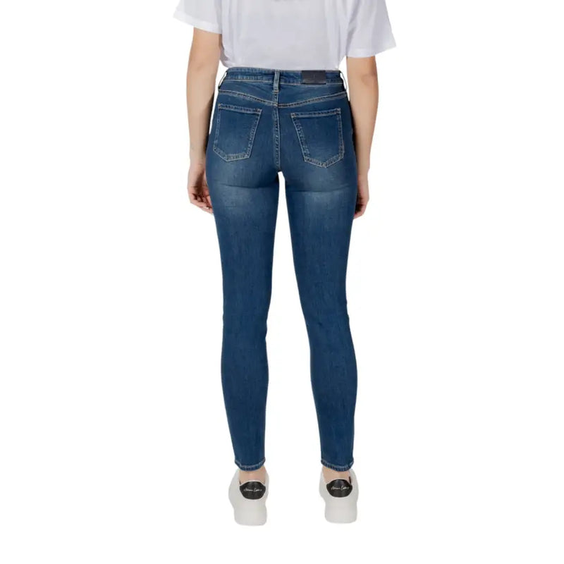 Armani Exchange Damen hellblaue Slim-Fit-Jeans aus Denim, Rückansicht