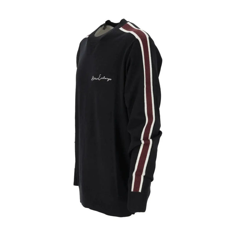 Armani Exchange Schwarzer Wollpullover für Herren mit weißen und bordeauxroten Ärmelstreifen und Logo auf der Brust, Vorderansicht