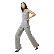 Artigli Damen grauer ärmelloser Jumpsuit mit V-Ausschnitt und tailliertem Blazer top und weit geschnittene Hosen aus hellgrauem Stoff