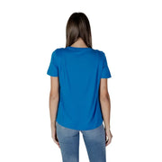 B.young women’s blue short-sleeved t-shirt with round neckline and slightly flared hem in plain design