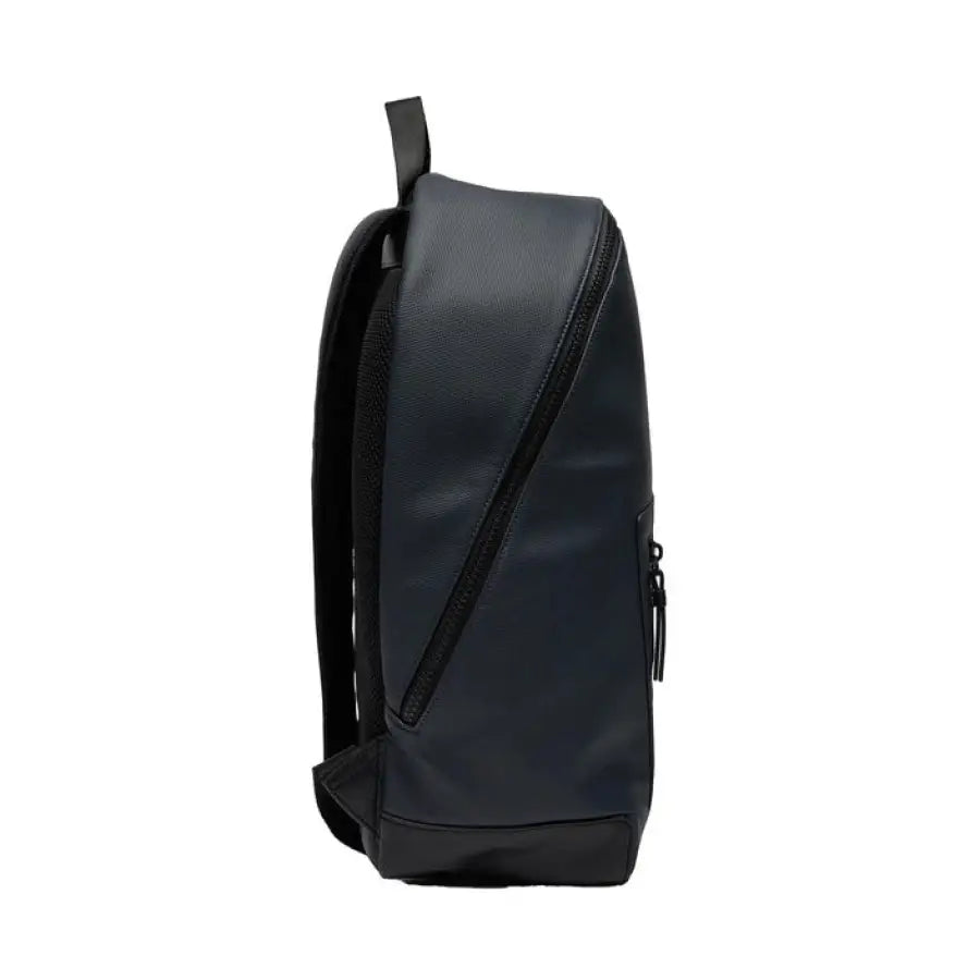 
                      
                        Tommy Hilfiger black backpack with zipper for urban style clothing
                      
                    