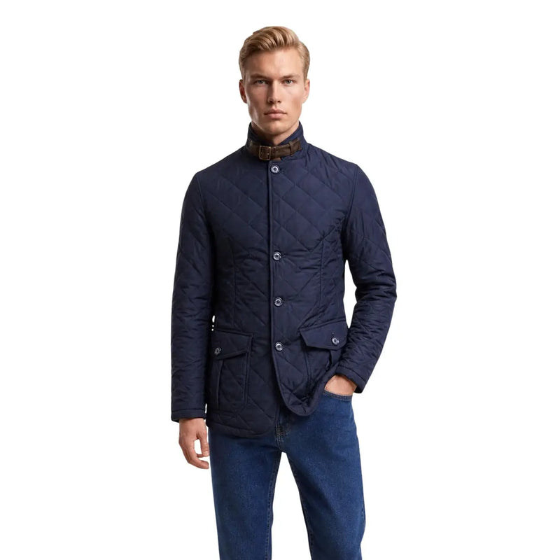 Barbour Steppjacke Lutz für Herren in Marineblau mit Stehkragen und braunem Lederkragenbesatz, Vorderansicht