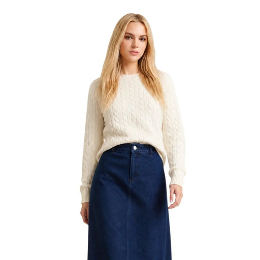 Barbour Damen-Pullover aus cremefarbener Wolle und Baumwolle mit Zopfmuster, langen Ärmeln und Rundhalsausschnitt im weißen Ashdown-Stil