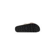 Birkenstock Damen-Hausschuhe „Arizona“ in Beige aus Synthetikmaterial mit goldfarbenem Obermaterial und schwarzer Gummisohle mit Wellenprofil