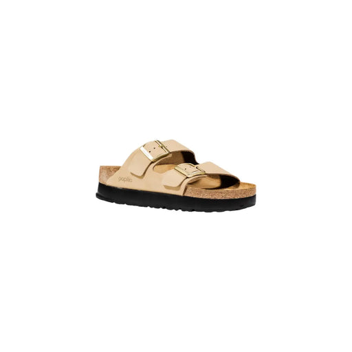 Beige Birkenstock Arizona Sandale für Damen aus Leder mit zwei Riemen, Korkfußbett und schwarzer Gummisohle