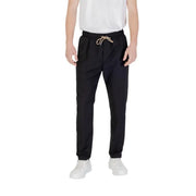 Black drawstring pants from Gianni Lupo Men’s Beige Trousers with Pockets collection