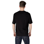 Black short-sleeved t-shirt from Armani Exchange, made of cotton with a round neck