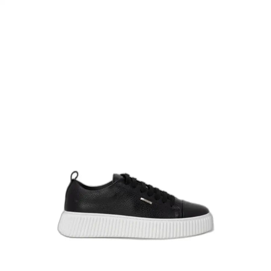 Antony Morato men sneakers with white soles, ideal for urban style clothing