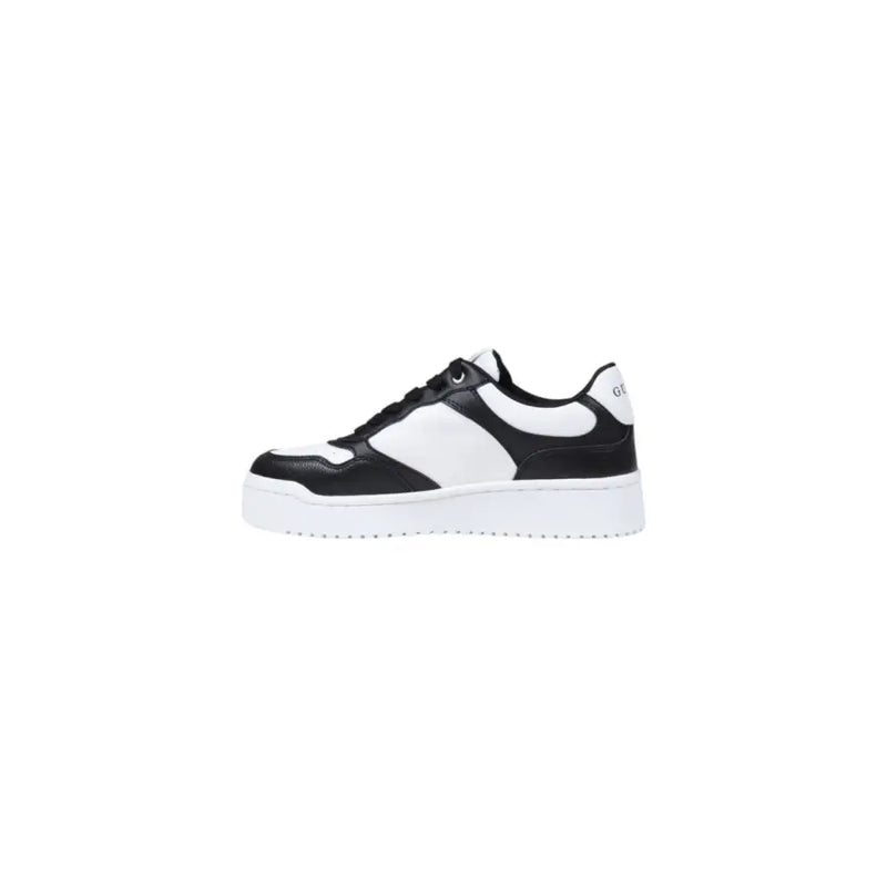 Black and white leather Guess Women Sneakers with thick white sole for fall winter fashion