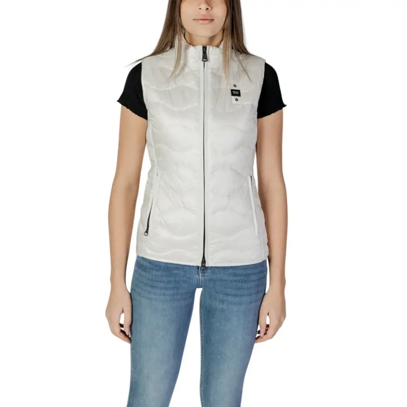 Blauer women’s white quilted turtleneck gilet with front zipper and side pockets for casual wear
