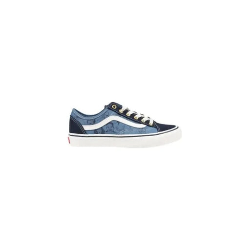Blue patterned Vans sneaker for women, enhancing stylish comfort and versatility