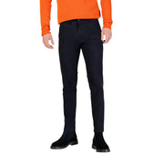 Borghese Schwarze Herrenhose in schmaler Passform mit klassischem Fünf-Taschen-Design und dezenten Ziernähten