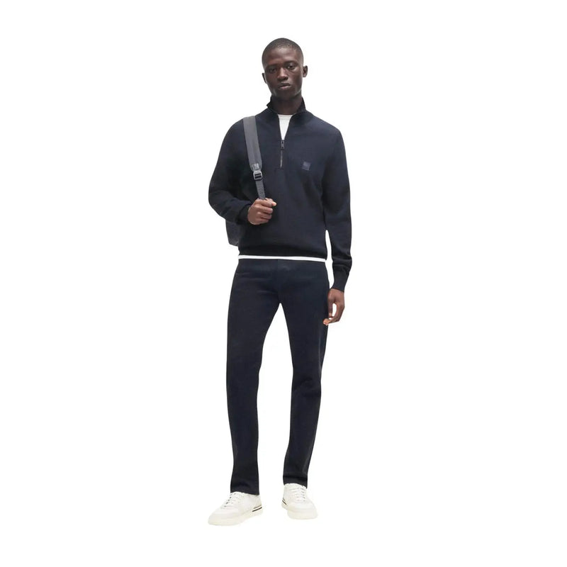 Boss Kaschmirpullover Kanobix für Herren in Marineblau mit weißem Besatz und dezentem Brustlogo, Vorderansicht