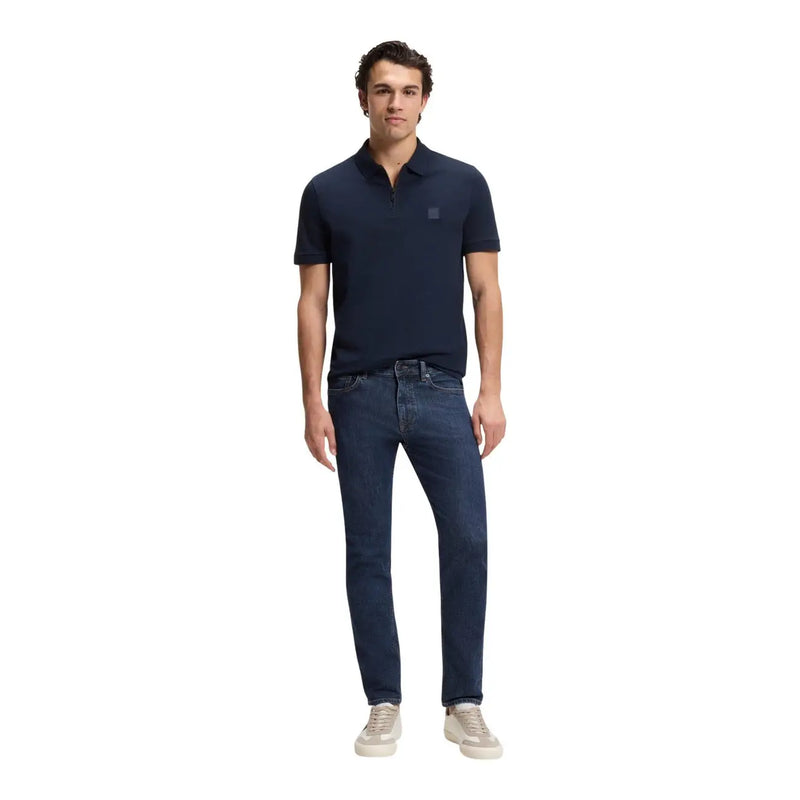 Boss Jeans Poloshirt Delaware für Herren in Marineblau mit dezentem quadratischem Logo auf der Brust, Vorderansicht